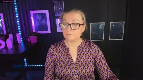 Snapshot of alexandra_kind chatting on February 2025 12:16:01 AM Alexandra online show from February 2025 12:16:01 AM