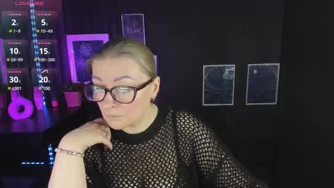 Snapshot of alexandra_kind chatting on March 2025 02:16:01 PM Alexandra online show from March 2025 02:16:01 PM