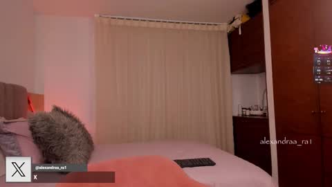 Alexandra Rodriguez online show from January 2026 01:30:01 AM