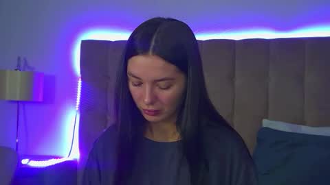 AlexandraBloom online show from November 2025 07:27:01 PM