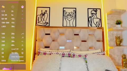 Alexandro online show from October 2025 09:53:02 PM