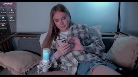 Alexa online show from January 2025 08:39:01 PM