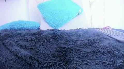 Alexa Smith  online show from January 2025 10:25:02 AM