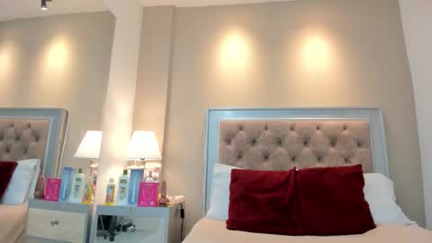 Alexa online show from November 2025 04:00:02 AM