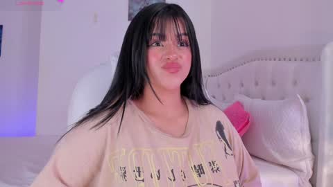 lexandra  online show from January 2025 06:24:01 AM