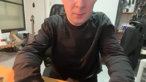 alexbrooke1984941863 online show from May 2026 06:37:01 PM
