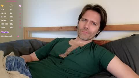 Alex online show from October 2025 03:40:01 PM
