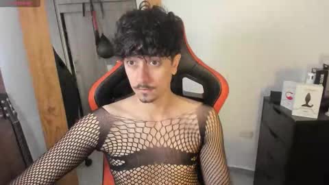 alexfloreszzz online show from September 2025 01:23:01 PM