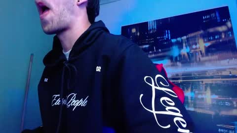 alexgiraldo__ online show from April 2026 09:59:01 AM