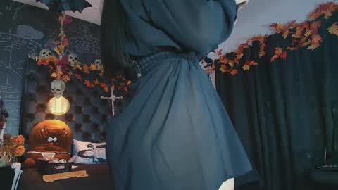 Alex online show from October 2025 06:52:02 PM