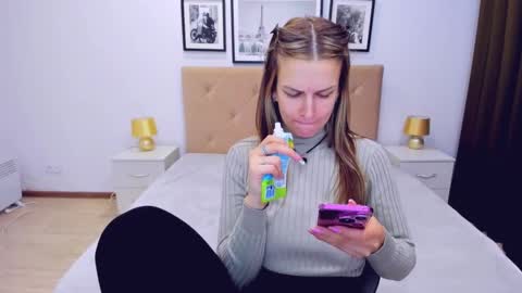 Alexia online show from January 2025 12:46:02 AM