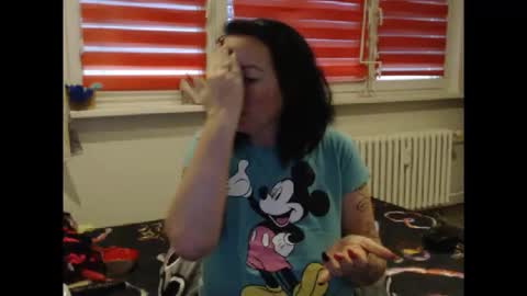 alexie33 online show from February 2026 07:56:02 AM