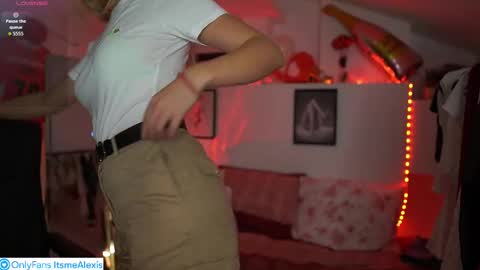 Alexis Texas online show from September 2025 01:45:01 PM