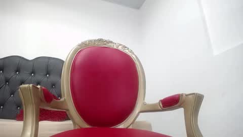 alexiscollinss online show from February 2025 03:33:01 AM