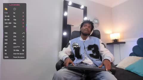 Alex Jaccob online show from October 2025 12:11:01 PM