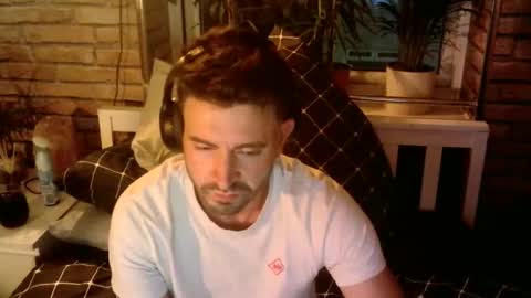 alexlive1 online show from September 2025 08:57:01 PM