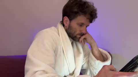 Alex Mann online show from December 2025 06:12:02 PM