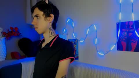 alexnaughty14 online show from October 2025 07:51:02 AM