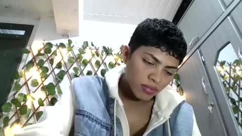 alexsexy1405 online show from December 2025 11:00:01 PM