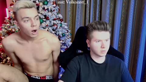 Snapshot of alexxx_d chatting on December 2024 06:24:02 PM AlexDimaIgor online show from December 2024 06:24:02 PM