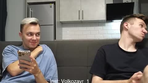 AlexDimaIgor online show from October 2025 08:11:02 PM