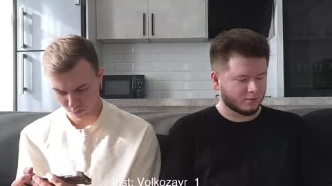 Snapshot of alexxx_d chatting on December 2025 08:45:02 AM AlexDimaIgor online show from December 2025 08:45:02 AM