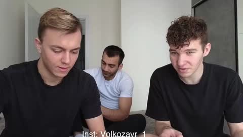 Snapshot of alexxx_d chatting on March 2026 08:32:02 AM AlexDimaIgor online show from March 2026 08:32:02 AM