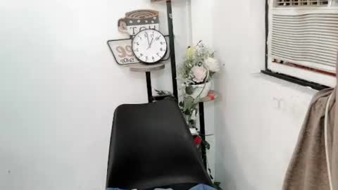 MARIE online show from November 2025 07:19:01 AM