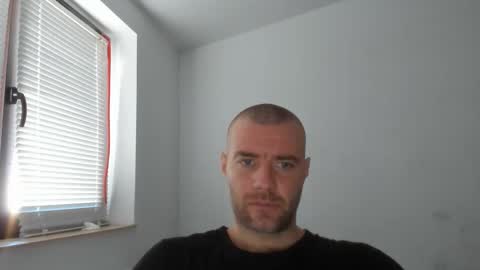 alfiesolomons87 online show from November 2025 09:09:01 AM