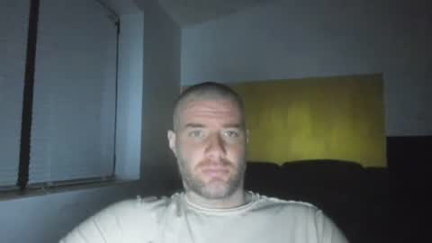 alfiesolomons87 online show from March 2026 09:18:01 PM