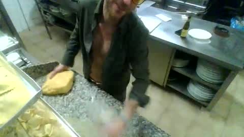 Snapshot of alfred151 chatting on March 2026 01:11:02 AM Edgarrrdd1021 online show from March 2026 01:11:02 AM