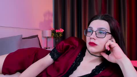 Snapshot of alfred_jones chatting on February 2025 08:42:02 PM Alfreda online show from February 2025 08:42:02 PM