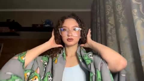 Snapshot of alfredaspagnolo chatting on November 2025 04:07:02 PM Tatiana online show from November 2025 04:07:02 PM