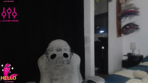 Snapshot of alguien_mas01 chatting on June 2026 06:38:02 AM cami online show from June 2026 06:38:02 AM