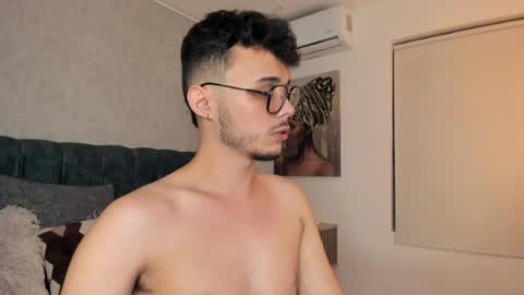 Snapshot of alhan_twink chatting on July 2026 05:02:01 AM ALHAN online show from July 2026 05:02:01 AM