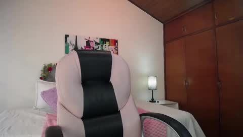 Alheli online show from February 2025 12:13:01 PM