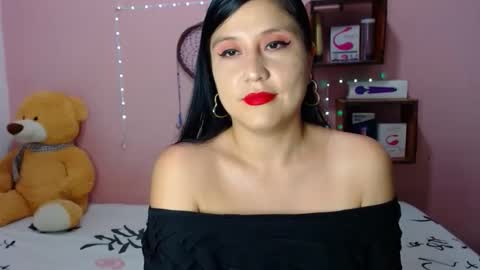 Snapshot of ali_squirt chatting on September 2025 09:50:01 PM alixia online show from September 2025 09:50:01 PM
