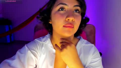     online show from February 2025 09:43:02 AM