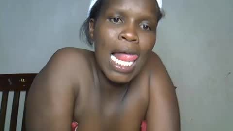 alic_crazy online show from December 2024 08:43:02 PM