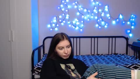 Alice online show from December 2024 06:49:02 PM