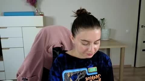 Alice online show from September 2025 05:47:02 PM