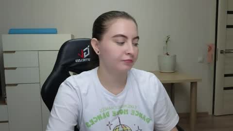 Alice online show from April 2026 04:20:02 PM