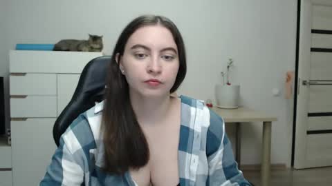 Snapshot of alice_________________________ chatting on May 2026 05:30:01 PM Alice online show from May 2026 05:30:01 PM