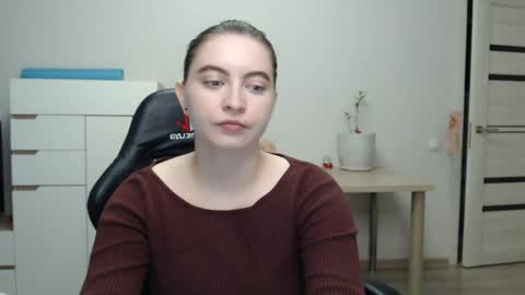 Snapshot of alice_________________________ chatting on May 2026 03:42:01 PM Alice online show from May 2026 03:42:01 PM