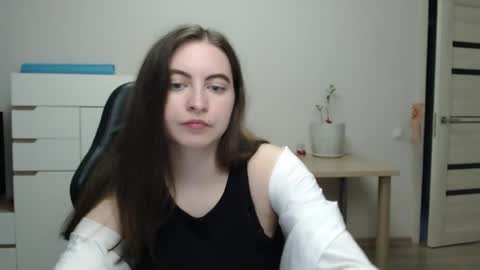 Snapshot of alice_________________________ chatting on June 2026 06:30:01 PM Alice online show from June 2026 06:30:01 PM