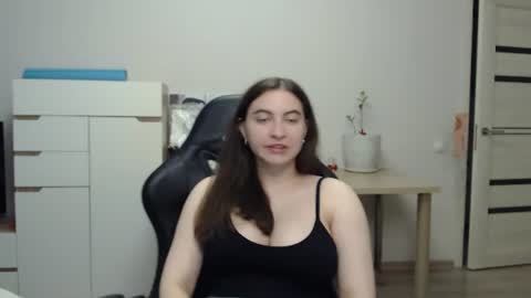 Snapshot of alice_________________________ chatting on June 2026 10:42:01 AM Alice online show from June 2026 10:42:01 AM