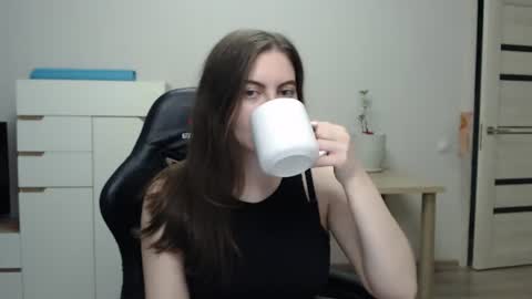 Snapshot of alice_________________________ chatting on July 2026 04:44:01 PM Alice online show from July 2026 04:44:01 PM