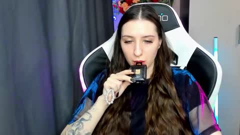 Snapshot of alice_bailey chatting on February 2026 12:04:02 PM Alice online show from February 2026 12:04:02 PM