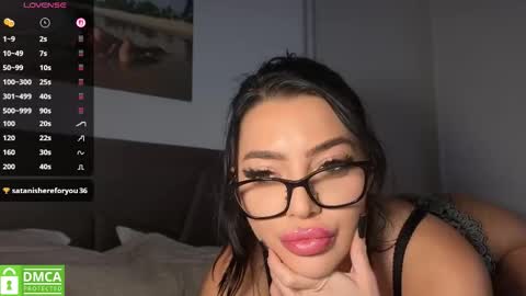 A R Y A  T I A online show from November 2025 11:03:01 PM