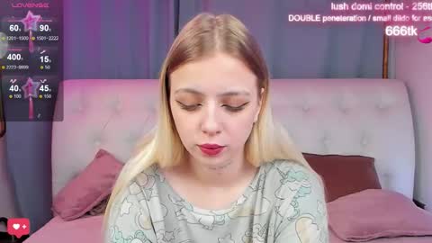 Snapshot of alice_halle chatting on October 2025 01:14:02 AM alice_halle online show from October 2025 01:14:02 AM